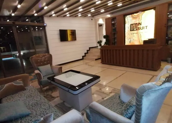In Luxury 4* קמר