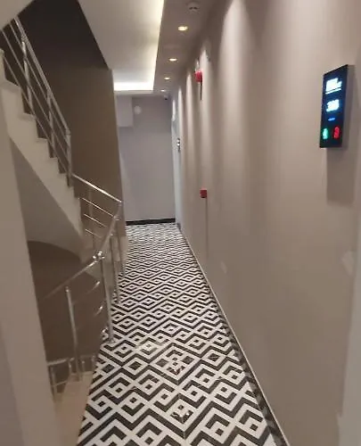 In Luxury 4*