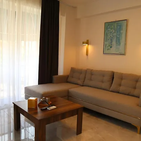 In Luxury מלון דירות קמר