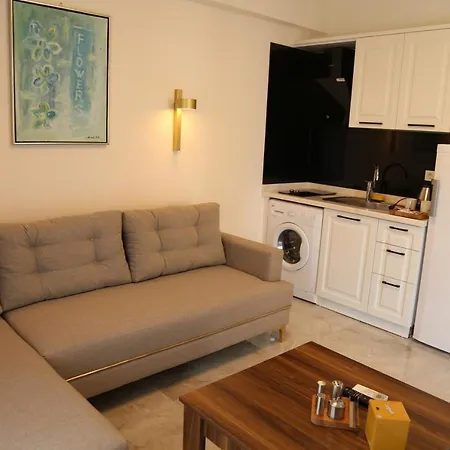 In Luxury Hotel de apartamente
