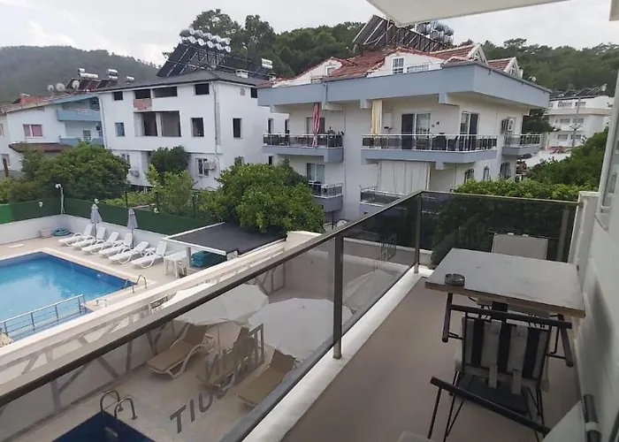 In Luxury Aparthotel