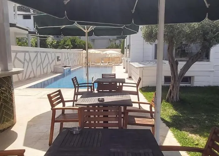 In Luxury Aparthotel